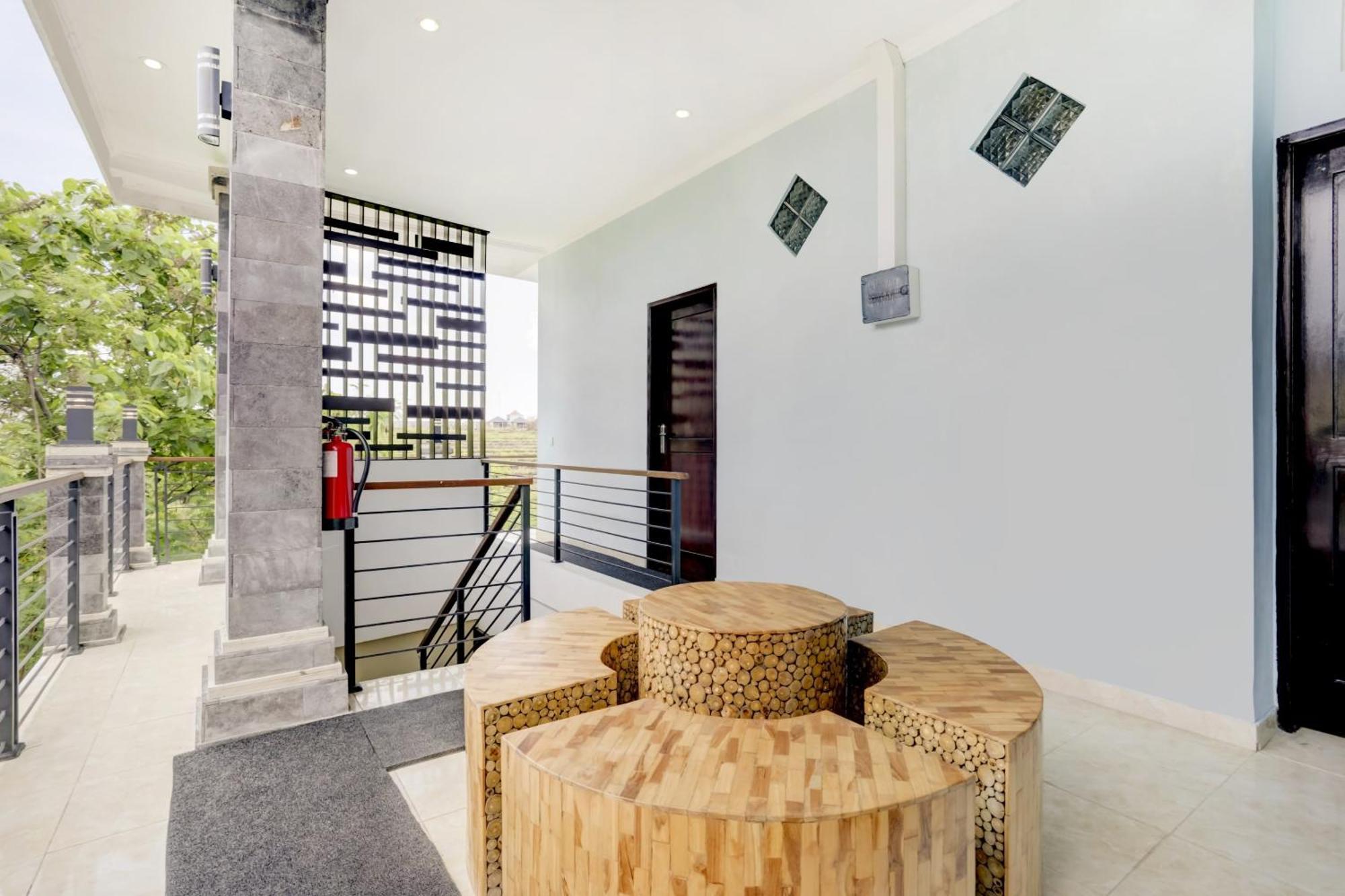 Oyo 90022 Puri Kramas Canggu Екстер'єр фото